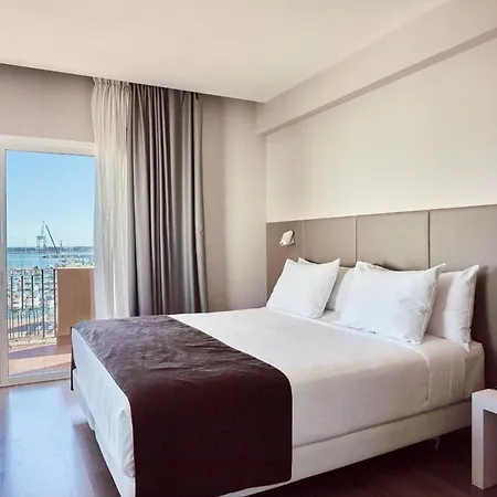 Silken Turcosa מלון 3*