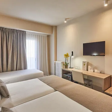 Silken Turcosa מלון 3*